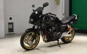 HONDA CB400 SUPER BOLDOR VTEC 2014 NC42