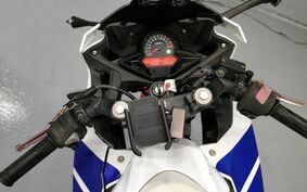 HONDA CBR250R MC41