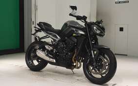 TRIUMPH STREET TRIPLE R 2023