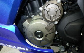 SUZUKI GIXXER 250 SF ED22B