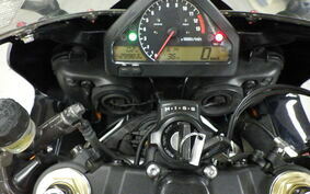 HONDA CBR1000RR 2005