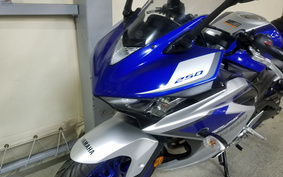 YAMAHA YZF-R25 RG10J