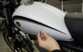 YAMAHA YB125SP