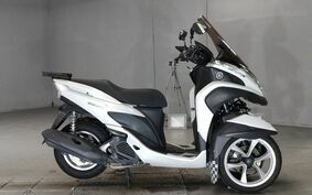 YAMAHA TRICITY 125 SE82J