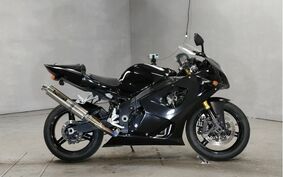 SUZUKI GSX-R1000 2004 BZ121