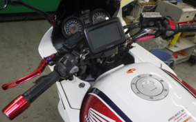 HONDA CB1300SF SUPER BOLDOR 2012 SC54