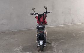 OTHER  ELECTRIC SCOOTER PO KNEE  ..