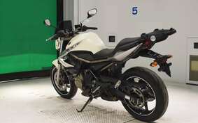 YAMAHA XJ6 N 2010