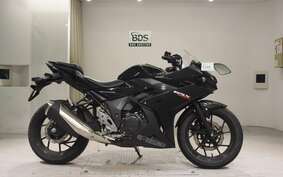 SUZUKI GSX250R DN11A