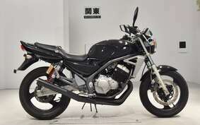 SUZUKI GSX250FX ZR250C