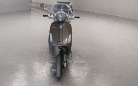 VESPA  VESPA  PRIMA  BEIGE RA150 M8120