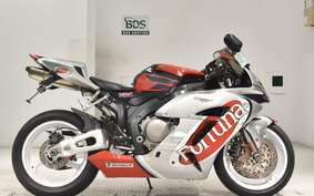 HONDA CBR1000RR 2004 SC57