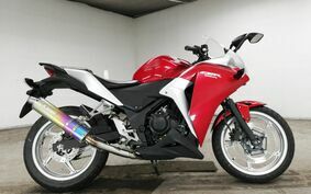 HONDA CBR250R MC41