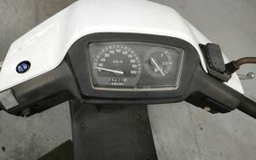 SUZUKI ADDRESS V100 CE13A