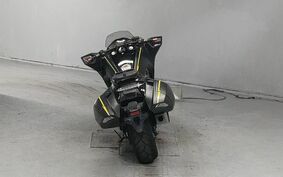 HONDA NM4 VULTUS -02 2014 RC82