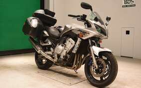 YAMAHA FZS1000 FAZER 2002 RN06