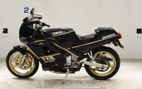 YAMAHA FZR250 2KR