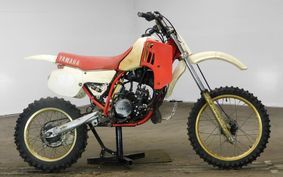 YAMAHA YZ80 58T