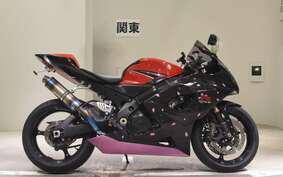 SUZUKI GSX-R1000 2005 B6121