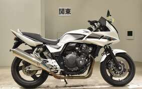 HONDA CB400 SUPER BOLDOR VTEC A 2010 NC42