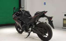 YAMAHA YZF-R25 RG10J