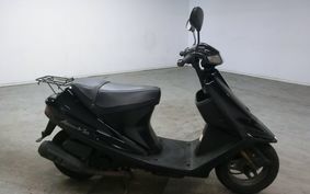 SUZUKI ADDRESS V100 CE11A