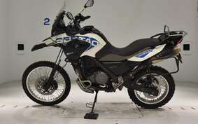 BMW G650GS SERTAO 2013