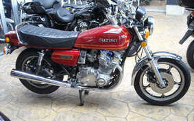 SUZUKI GS1000 2010 GS1000