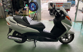 SUZUKI SKYWAVE 200 (Burgman 200) DR111