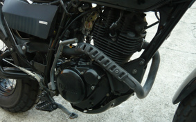 YAMAHA TW225 DG09J