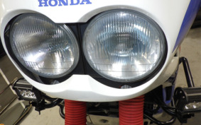 HONDA AFRICA TWIN 750 1992 RD04