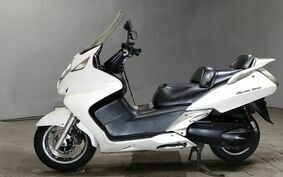 HONDA SILVER WING 400 2002 NF01