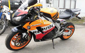 HONDA CBR1000RR 2007 SC57