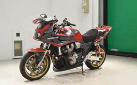 HONDA CB1300SB SUPER BOLDOR A 2006 SC54