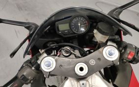 YAMAHA YZF-R1 RN04