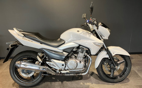 SUZUKI GSR250 GJ55D