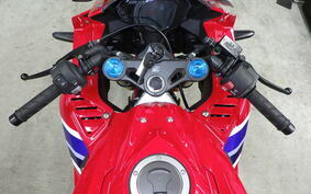 HONDA CBR250RR A MC51