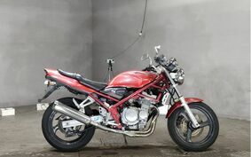 SUZUKI BANDIT 250 GJ77A