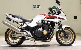 HONDA CB1300SB SUPER BOLDOR A 2012 SC54