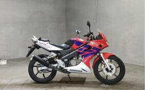 HONDA CBR125R JC34