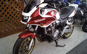 HONDA CB1300SB SUPER BOLDOR 2006 SC54