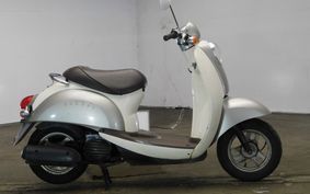 HONDA CREA SCOOPY I AF55