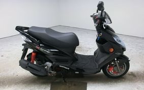 KYMCO RACING 125 Fi SR25