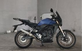 HONDA CB250R MC52