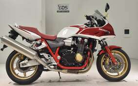 HONDA CB1300SB SUPER BOLDOR A 2007 SC54