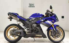 YAMAHA YZF-R1 2010 RN19