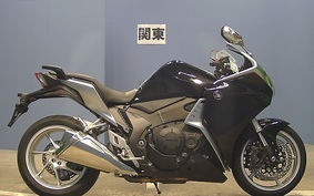 HONDA VFR1200F 2016 SC63