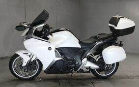 HONDA VFR1200F DCT 2010 SC63