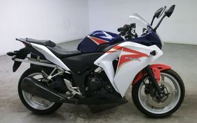 HONDA CBR250R Fi MC41