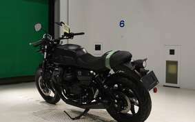 MOTO GUZZI V7 STONE 2022